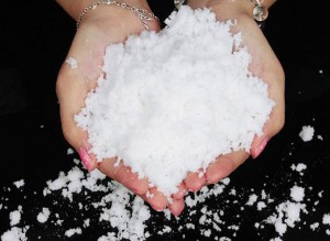 选用聚丙烯酸钠浓缩天然橡胶胶乳