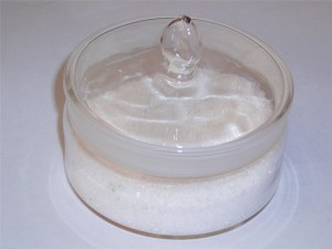 聚丙烯酸钠能吸收空气中的水分